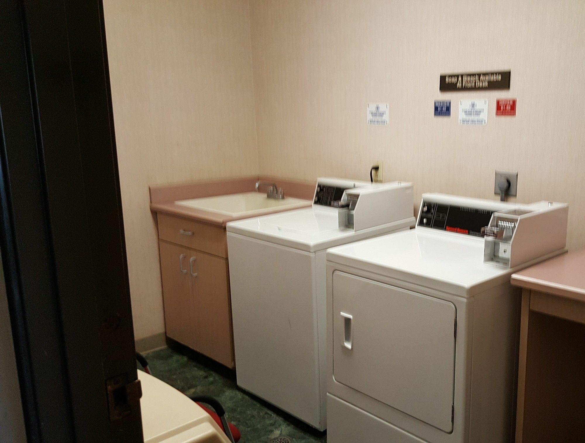 シャイロ イン エルコ エクステリア 写真
